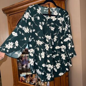 NEW NWT 2XL Tasamo Floral Dark Teal Green Women's Top